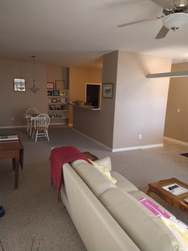 Building Photo - 315 Victoria Station Way