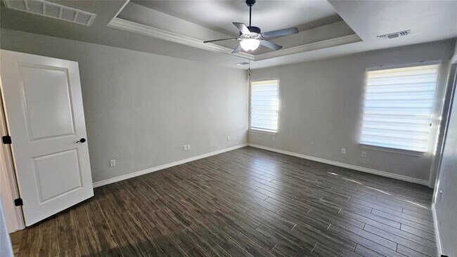 Building Photo - 9216 NW 90th St