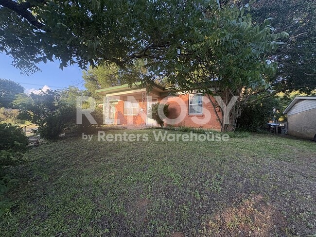 Building Photo - 1501 Briarwood Blvd