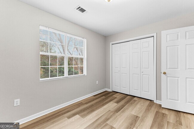 Building Photo - 3957 Tommy Lee Cook Rd