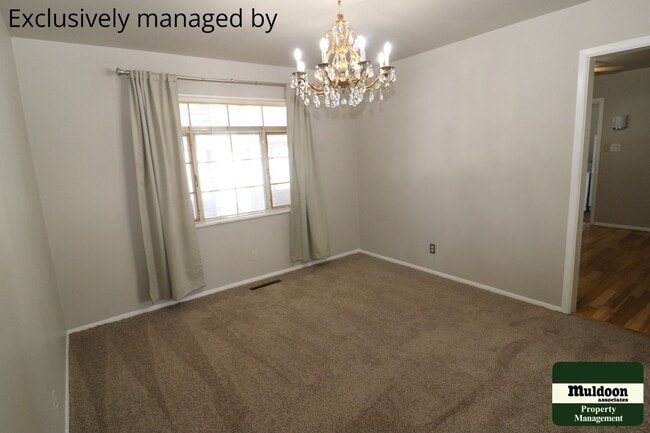 Building Photo - Main Level Living, Close to Ft Carson. 1  ...