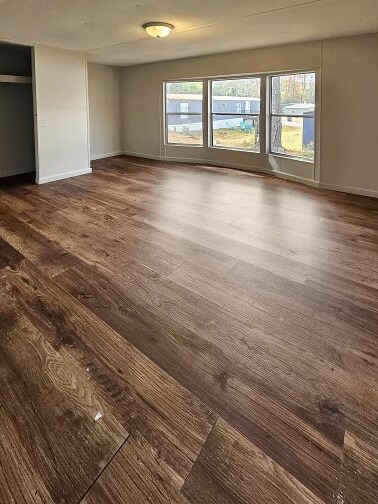 Building Photo - 412 McElhaney Rd