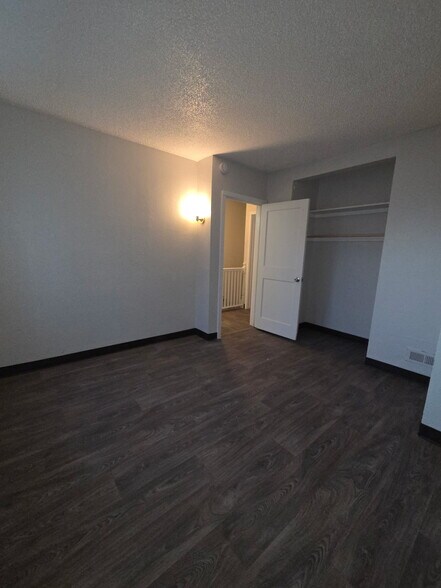 Building Photo - 434 NW 15th St