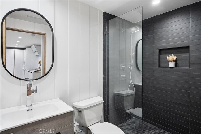 Building Photo - 4001 Coldstream Terrace