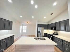 Building Photo - 81464 Avenida Esmeralda