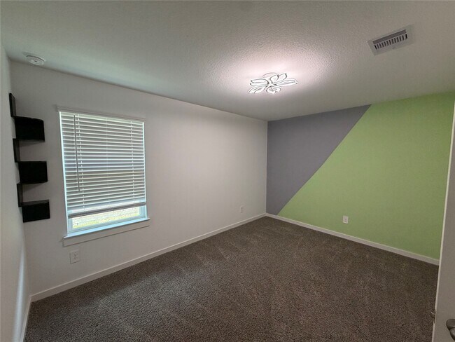 Building Photo - 30014 Violet sky Wy