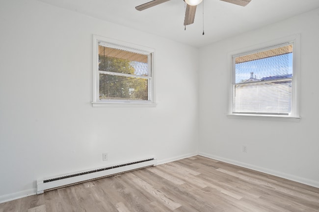 Building Photo - 3741 Woodford Ave NW