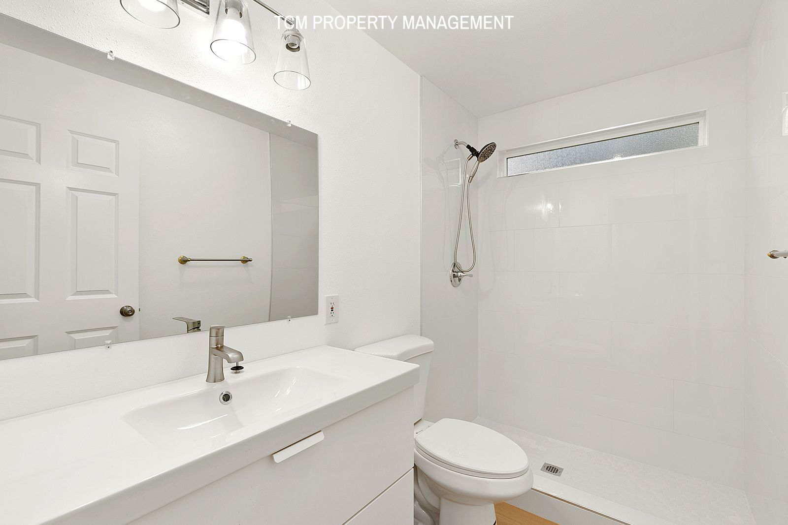 Building Photo - 14215 SE 41st St