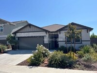 Building Photo - 608 Somerset Way