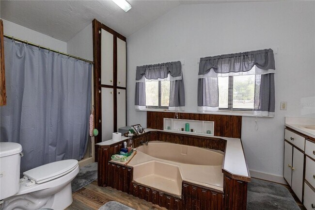 Building Photo - 17841 Palm Creek Dr