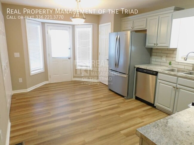 Building Photo - 4645 Beckel Ct