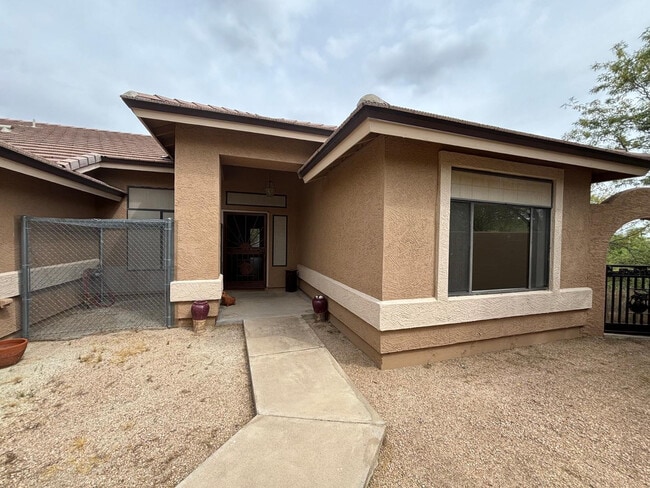 Building Photo - 43003 N Old Mine Rd