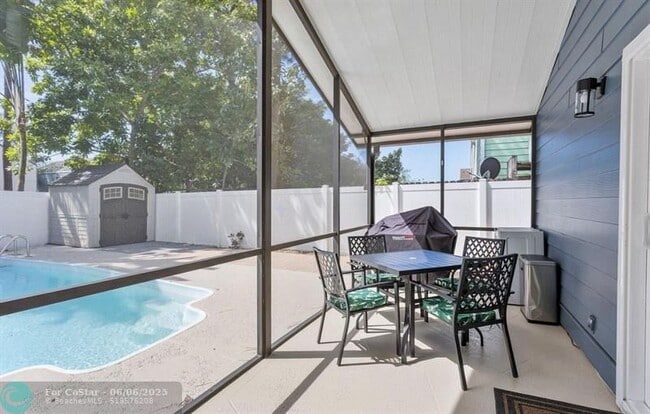 Building Photo - 5836 Rambler Rose Way
