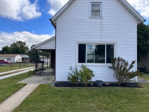 Building Photo - 115 3rd St