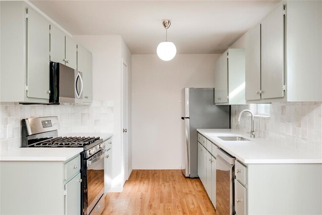 Building Photo - 8110 Willet Trail