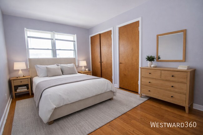 Building Photo - 1949 hickory-2E