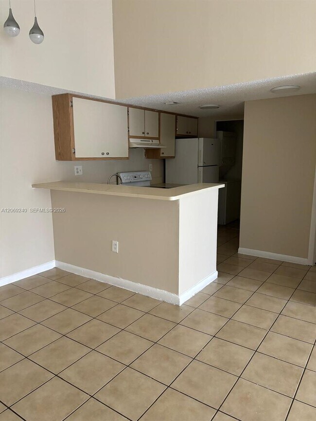 Building Photo - 7200 NW 179th St