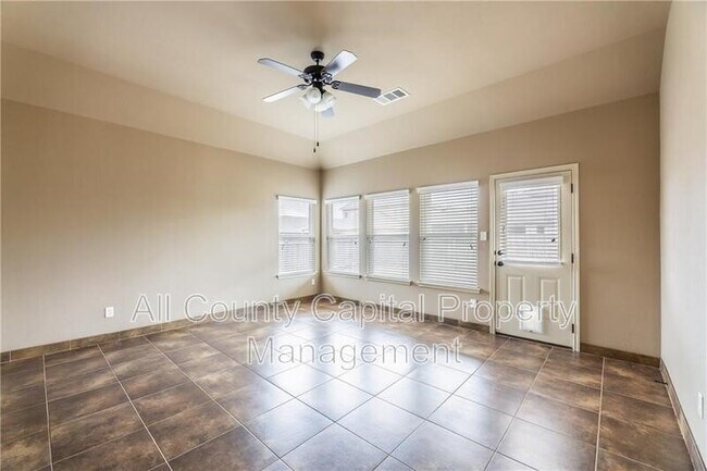 Building Photo - 18712 Leigh Ln