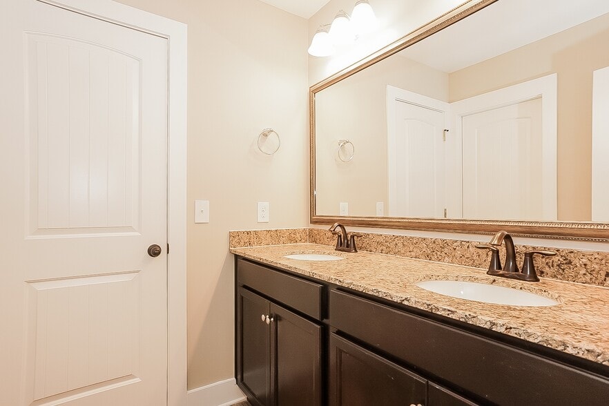 Building Photo - 1431 Feldspar Ct