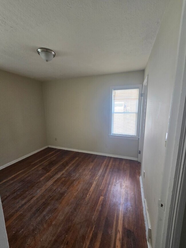 Building Photo - Partially updated spacious home