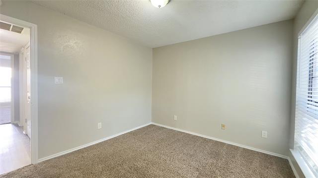 Building Photo - 9601 Forest Ln