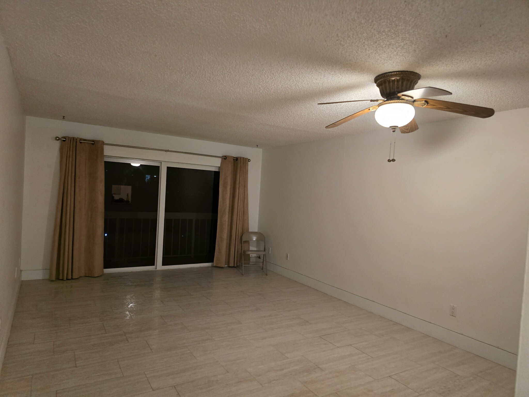 Building Photo - 7805 Camino Real