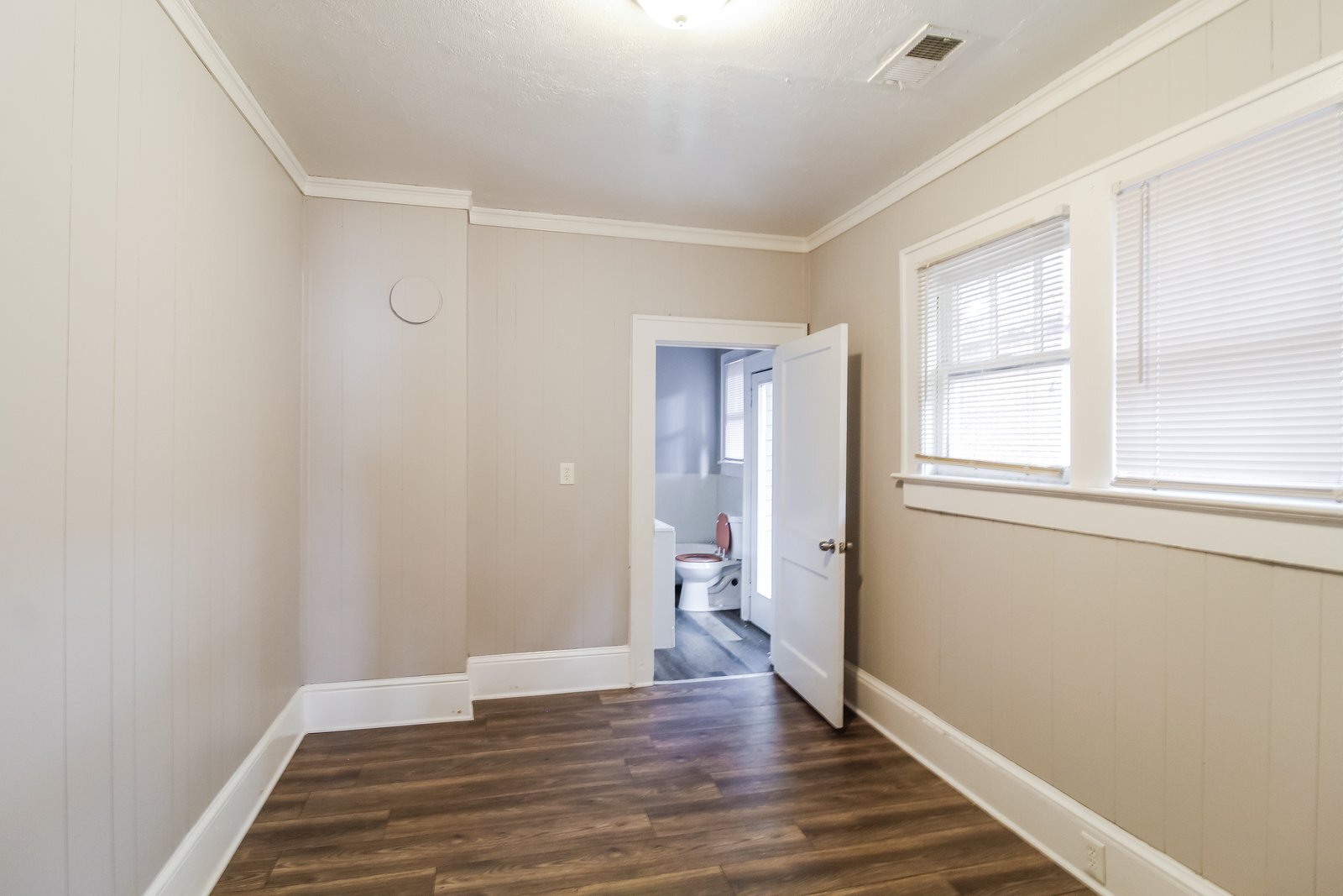 Building Photo - 2795 Cherry Ave