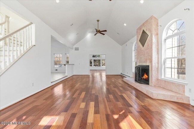 Building Photo - 257 Ford Rd