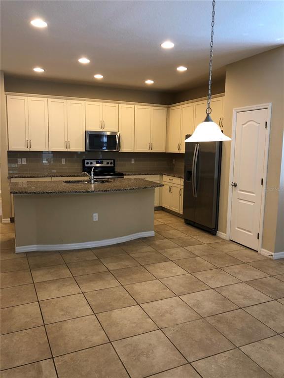 Building Photo - 11603 Tangle Stone Dr