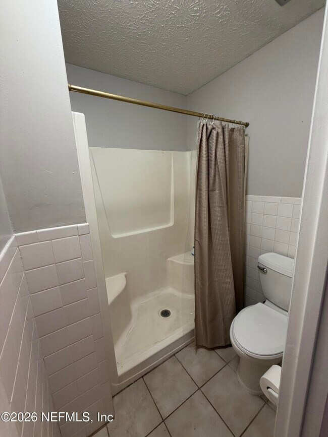Building Photo - 396 Regency Wood Dr
