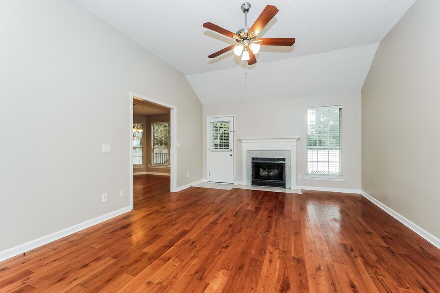 Building Photo - 319 Cypress Glen Dr