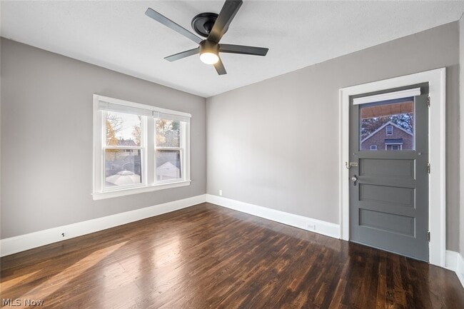 Building Photo - 14521 Garfield Ave