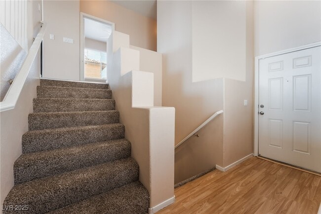 Building Photo - 3412 Lonesome Drum St