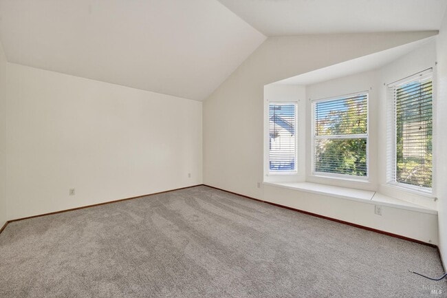 Building Photo - 206 Bridgewater Cir