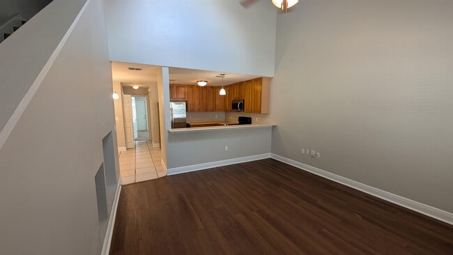Building Photo - 3376 Sawtooth Dr