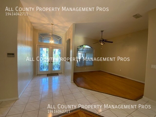 Building Photo - 5521 61st Ln E