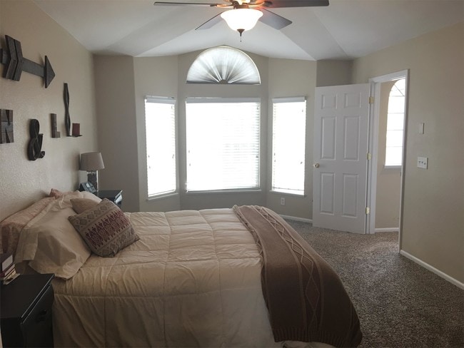 Building Photo - 8781 Royal Melbourne Cir