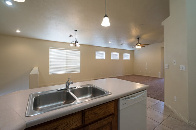 Building Photo - Five bedroom, three bath, 2,300 sq ft town...
