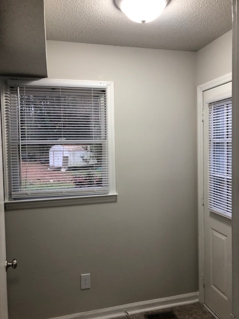 Building Photo - 4405 Graceland Ct