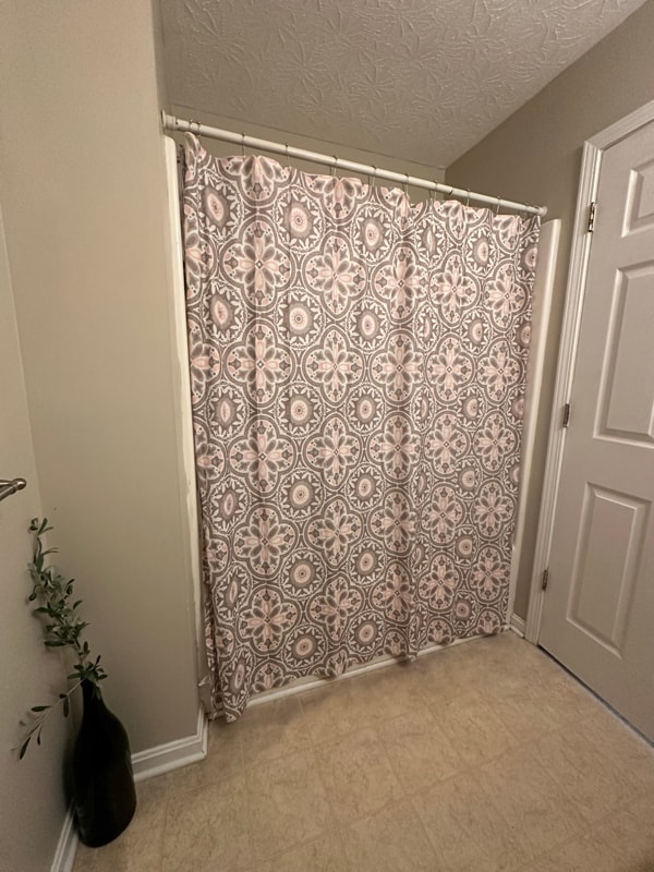 Building Photo - 207 Vineyard Rd