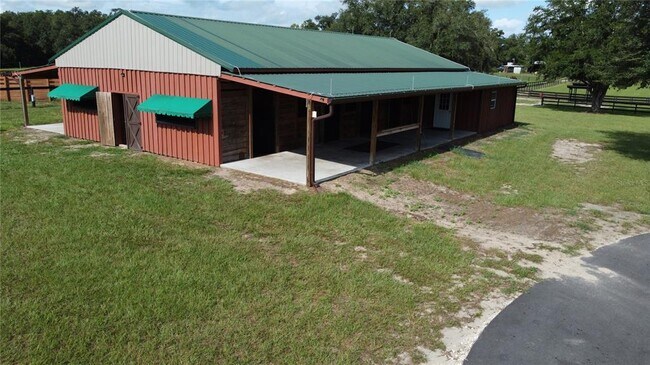 Building Photo - 6850 US-41