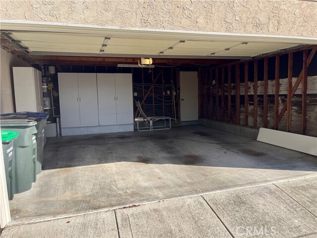 Building Photo - 28082 Palmetto Ct