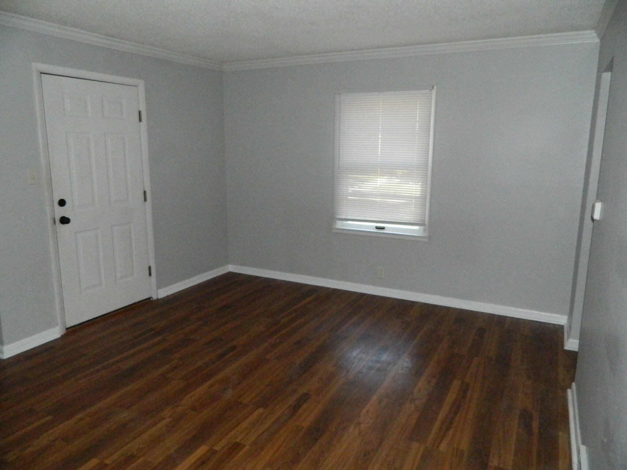 Building Photo - 1145 65th St