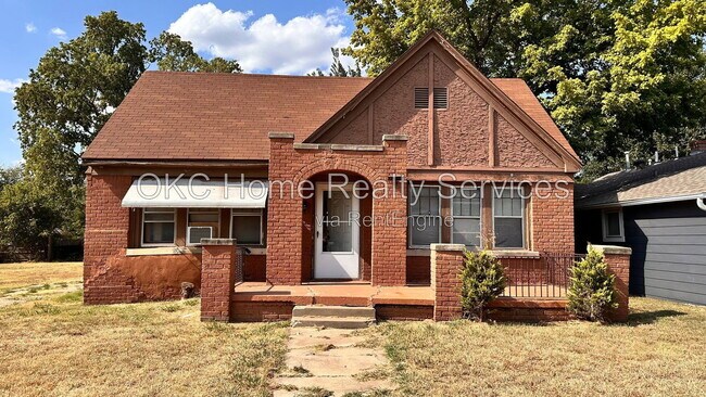 Building Photo - 1223 NW 45th St