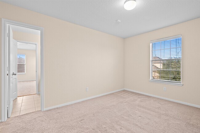 Building Photo - 19731 Dayton Springs Dr