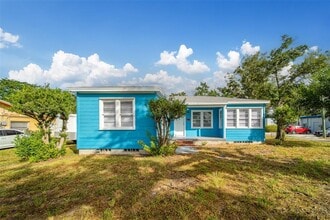 Building Photo - 810 2nd Ave NW