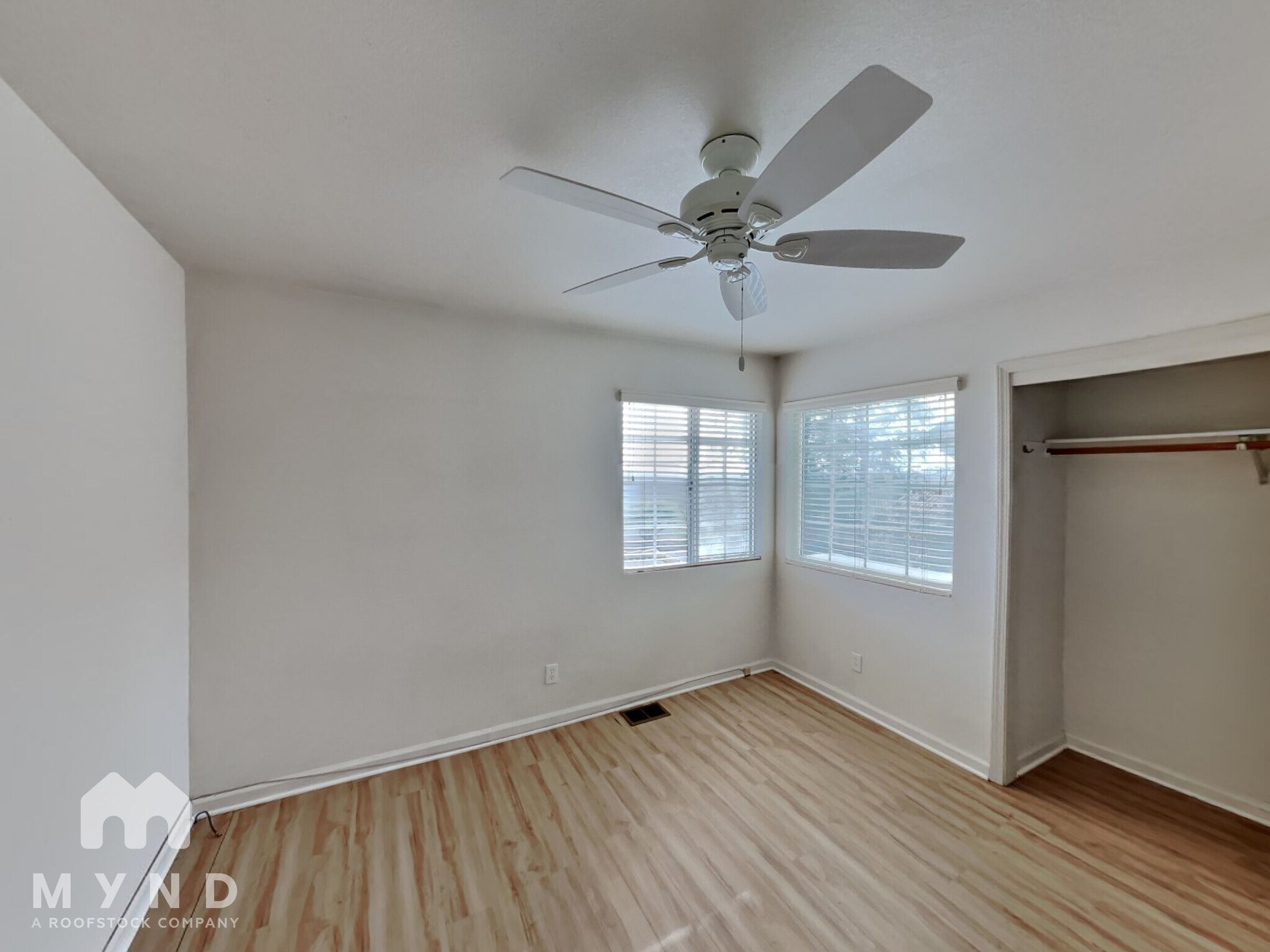 Building Photo - 2795 Cherry Hills Dr