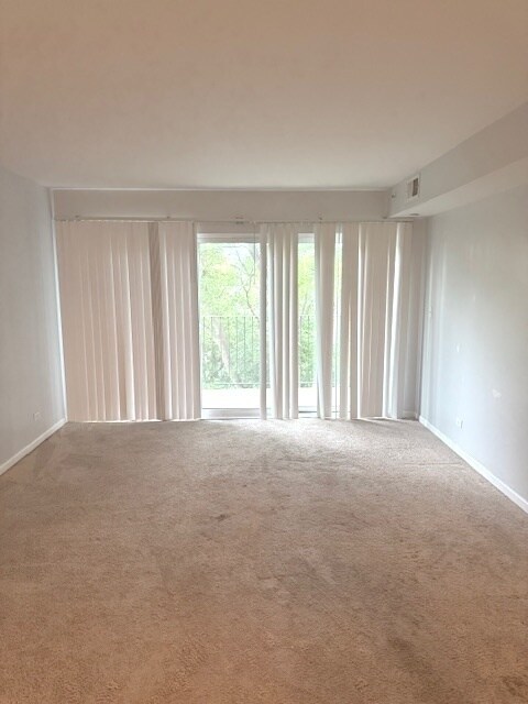 Building Photo - 5201 Carriage Way Dr