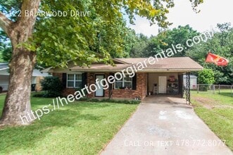 Building Photo - 122 Briarwood Dr