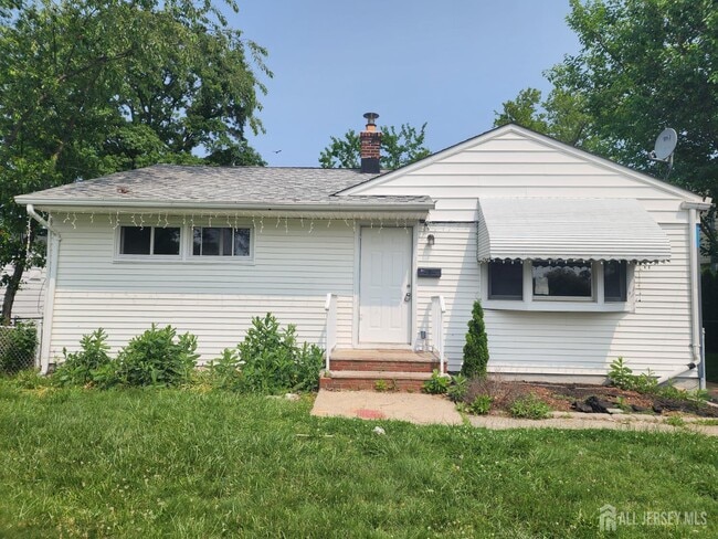 Primary Photo - 70 Schuyler Dr